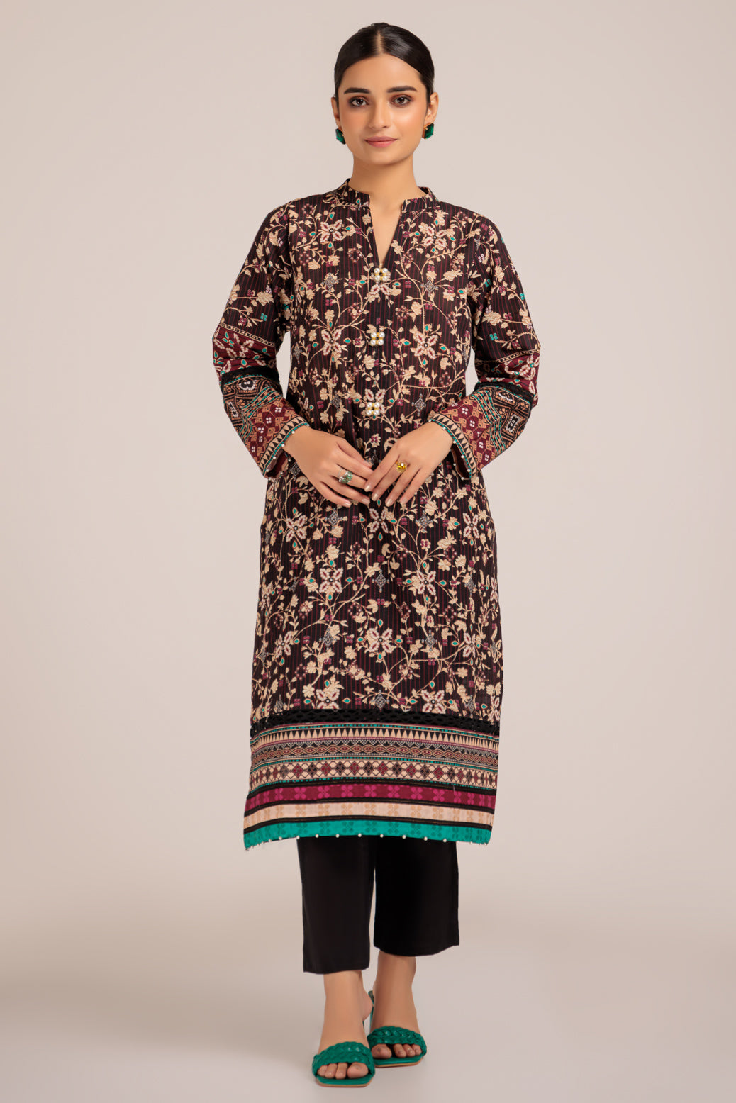 BLACK-KHADDAR-2 PIECE (WAS222P21)– Bonanza Satrangi