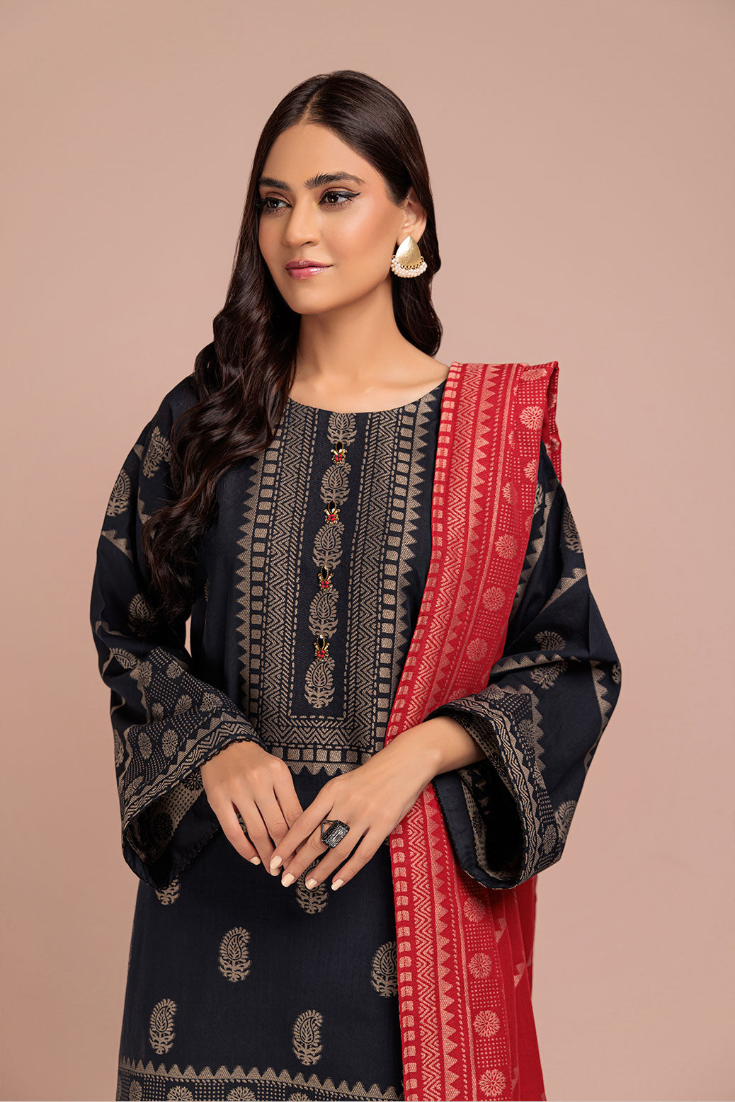 BLACK-JACQUARD-3 PIECE (RBN233P27A)– Bonanza Satrangi Intl